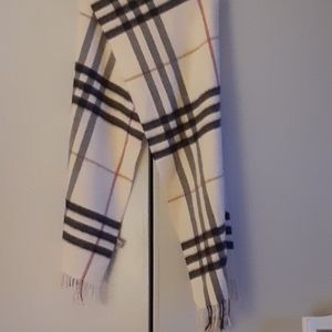 Burberry scarf